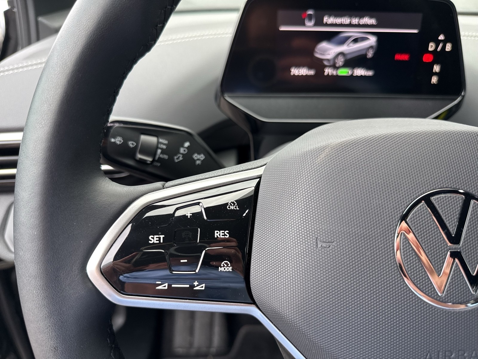 Volkswagen ID.5 PRO WÄRMEPUMPE ACC LM19 MATRIX NAVI CARPLAY