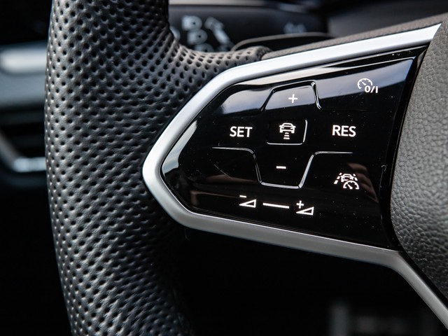 Volkswagen Golf 2.0 GTI H.KARDON MATRIX ALU19