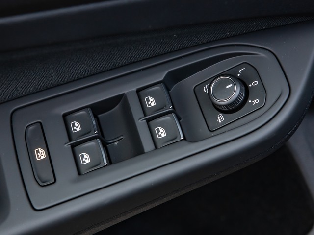 Volkswagen Golf 2.0 GTI H.KARDON MATRIX ALU19