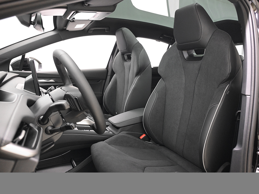 Skoda Enyaq Coupe 60 SPORTLINE AHK eKLAPPE PANO 360CAM