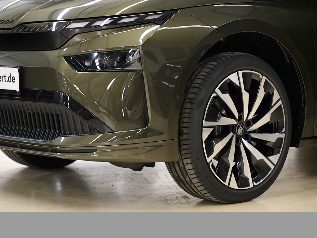 Skoda Enyaq Coupe 60 SPORTLINE AHK WÄRMEPUMPE LM21