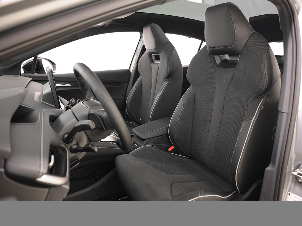 Skoda Enyaq Coupe 60 SPORTLINE AHK WÄRMEPUMPE LM21