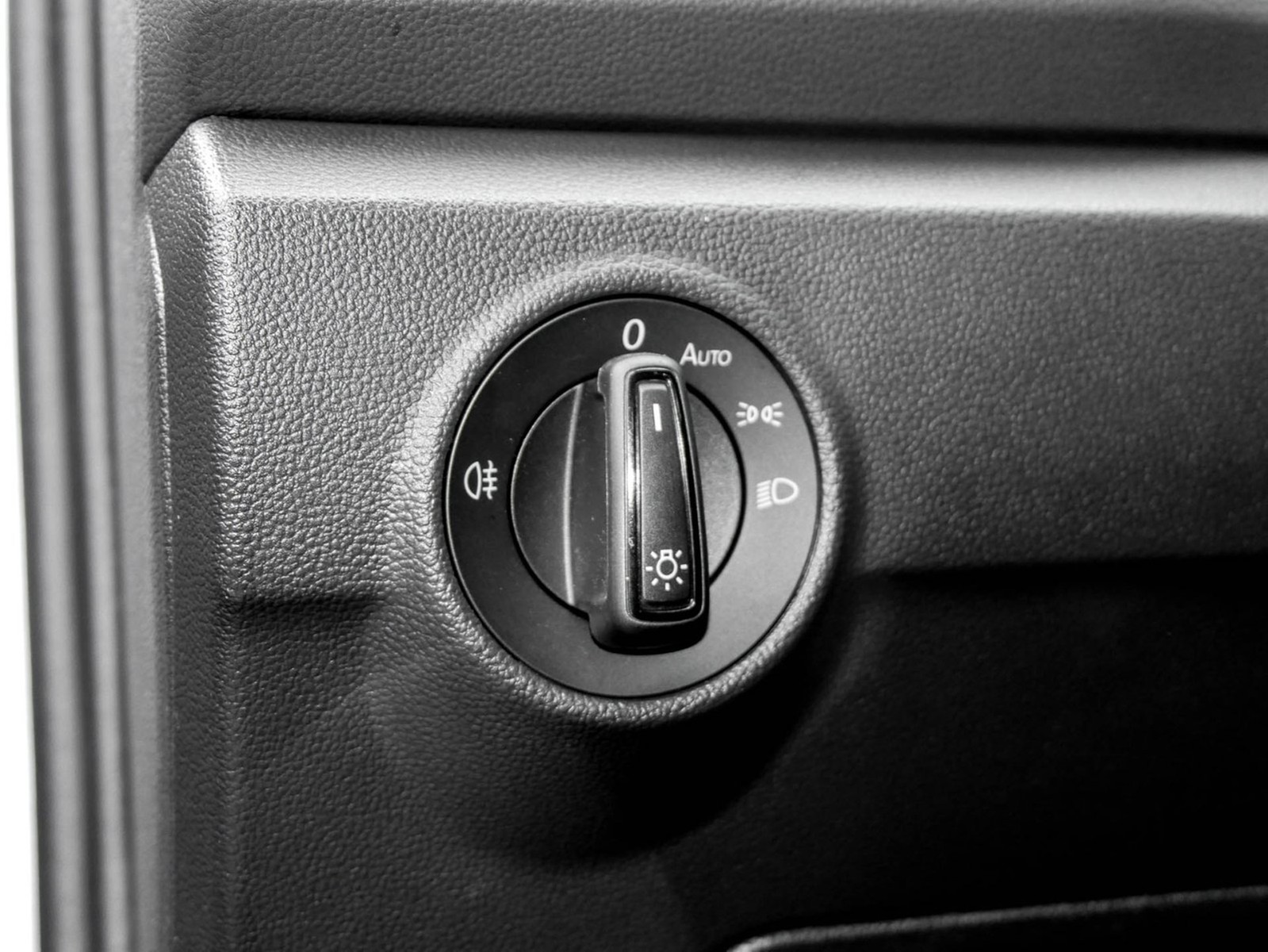 Volkswagen T-Roc 2.0 LIFE CAM ACC NAVI CARPLAY SITZHEIZUNG