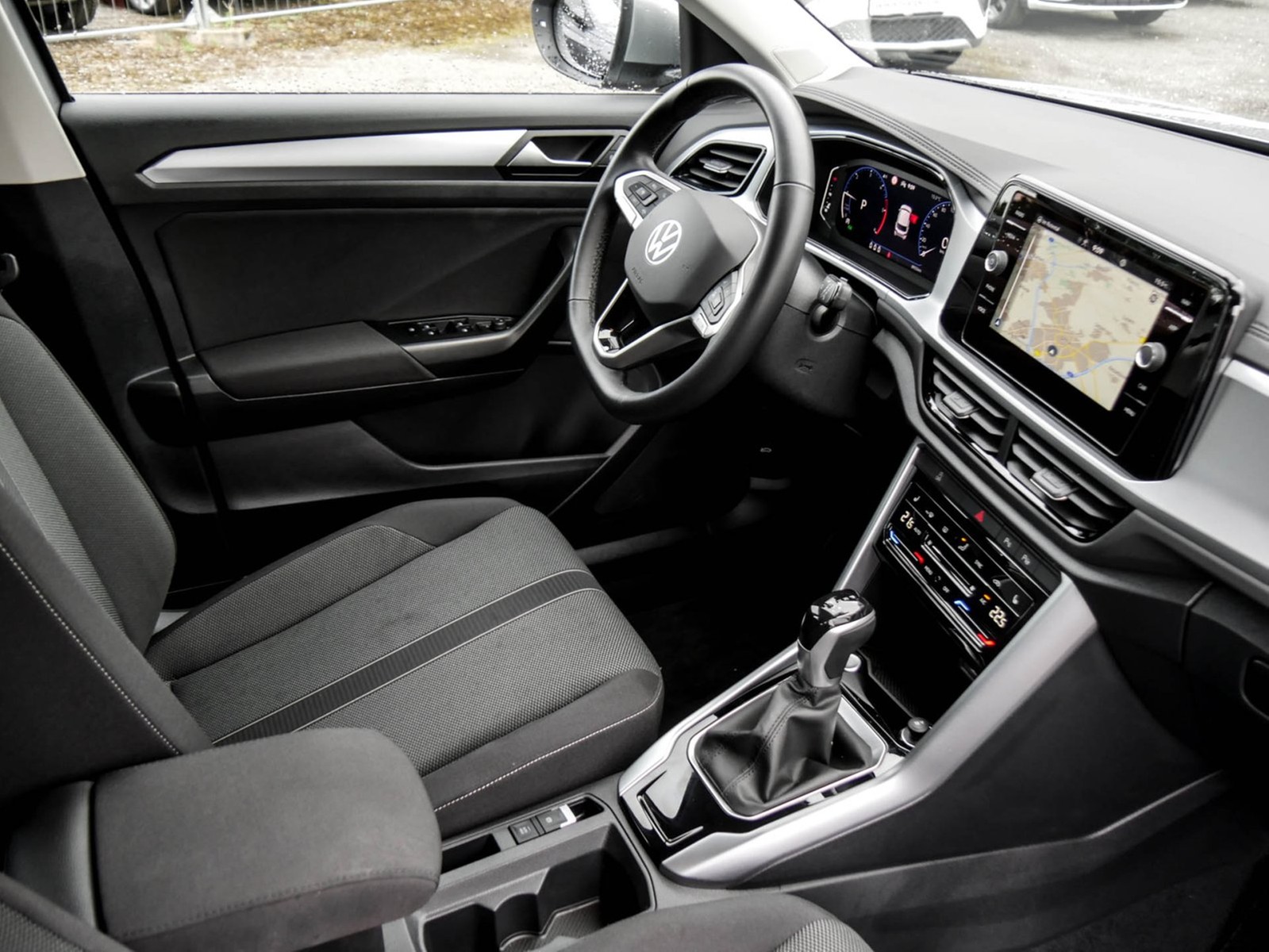 Volkswagen T-Roc 2.0 LIFE CAM ACC NAVI CARPLAY SITZHEIZUNG