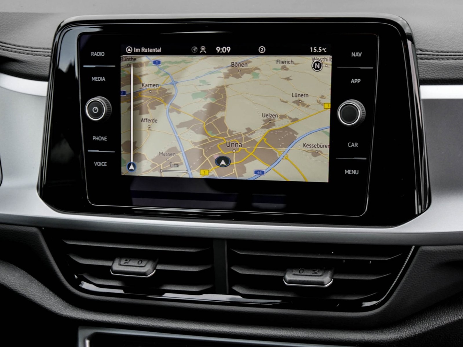Volkswagen T-Roc 2.0 LIFE CAM ACC NAVI CARPLAY SITZHEIZUNG