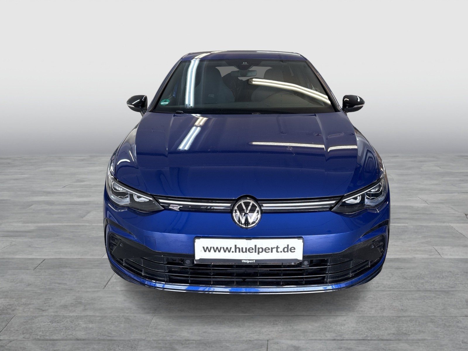 Volkswagen Golf VIII 1.5 eTSI R-LINE BLACK STYLE CAM LM18