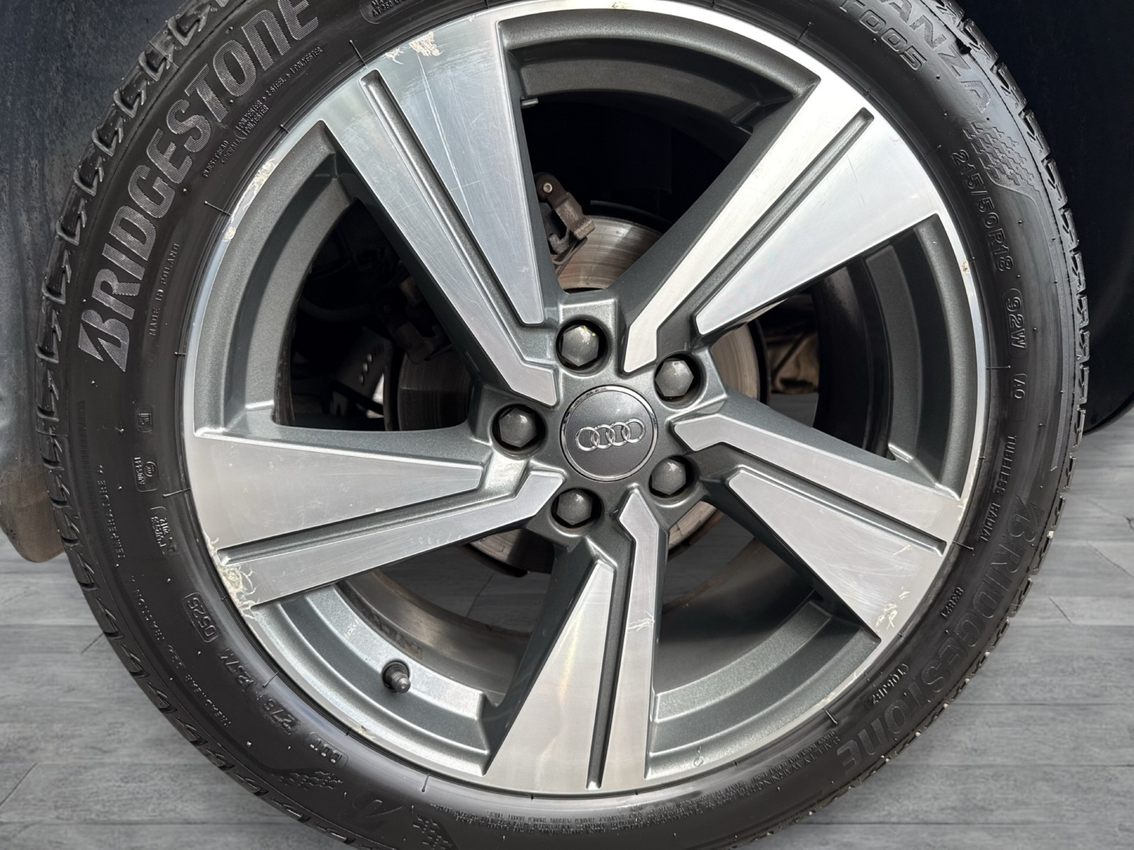 Audi Q2 sport BLACKPAK LM18 eKLAPPE NAVI SITZHEIZUNG