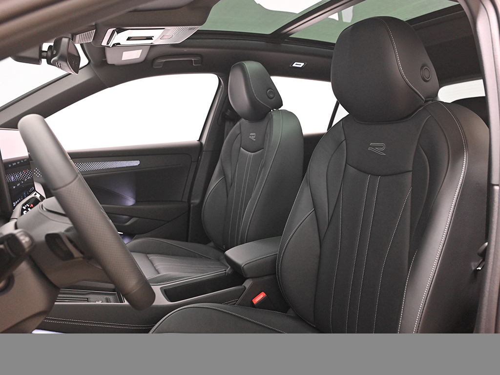 Volkswagen T-Roc 1.5 R-LINE DSG LEDER AHK PANO MATRIXLED