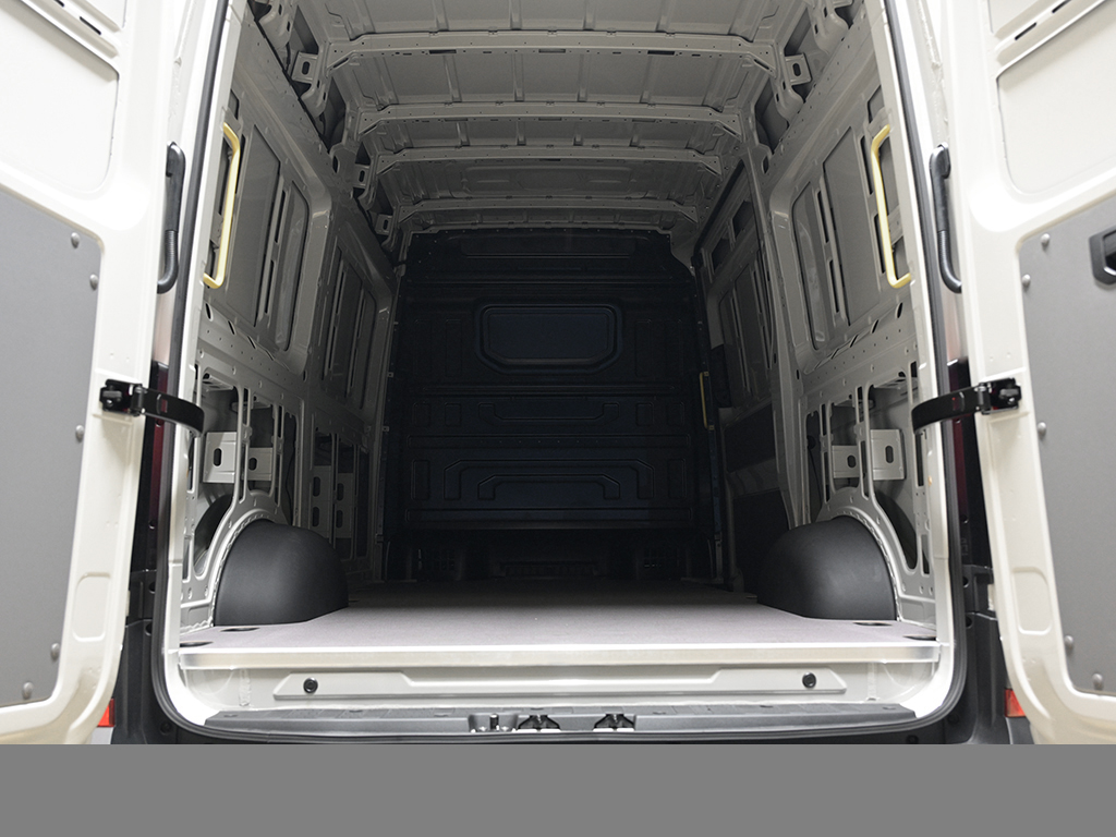 Volkswagen Crafter 35 Kasten 2,0 l 120 kW 8-Gang Au KASTEN HD MR AHK 3,5 t CAM KLIMA