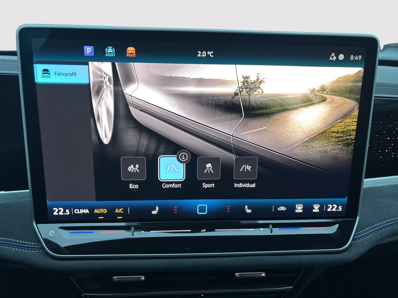 Volkswagen Passat Variant 2.0 R-LINE 4X4 NEUESMODELL AHK 18Z