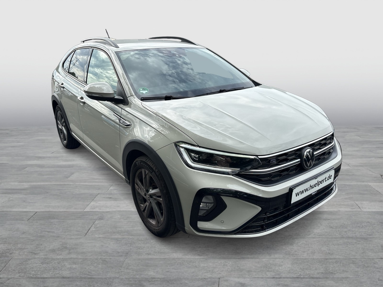 Volkswagen Taigo 1.0 R-LINE ACC LM17 MATRIX CARPLAY SITZHZ.