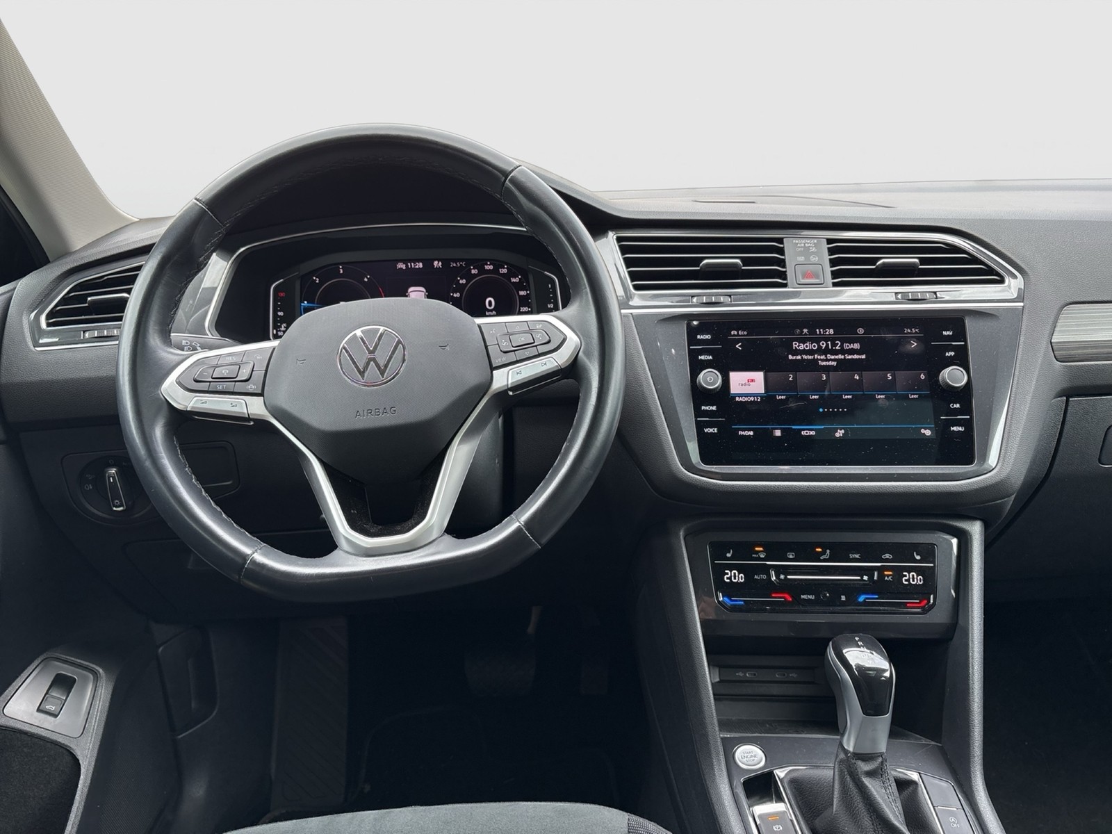Volkswagen Tiguan Allspace 2.0 ELEGANCE 4X4 PANO STANDHZG