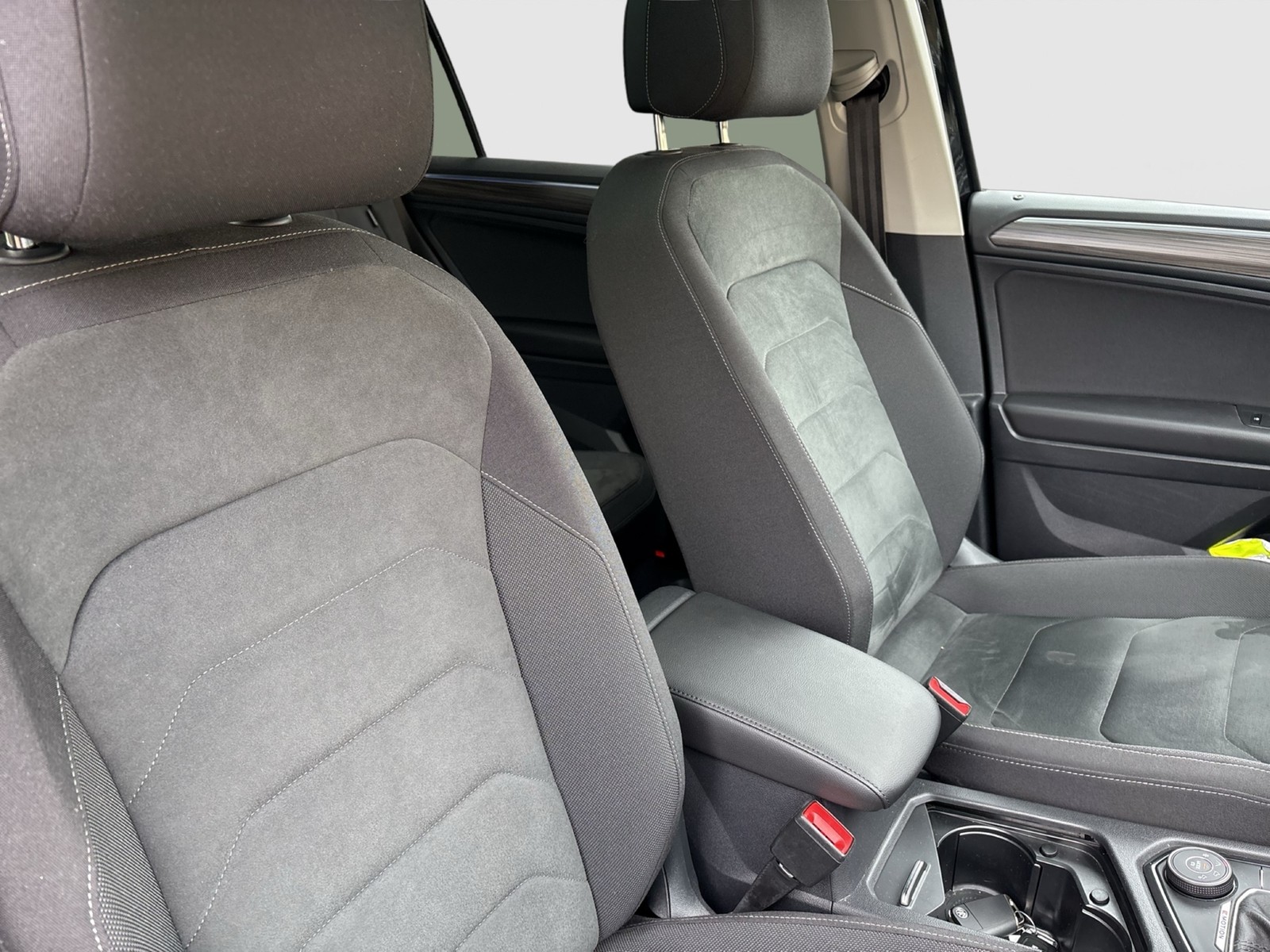 Volkswagen Tiguan Allspace 2.0 ELEGANCE 4X4 PANO STANDHZG