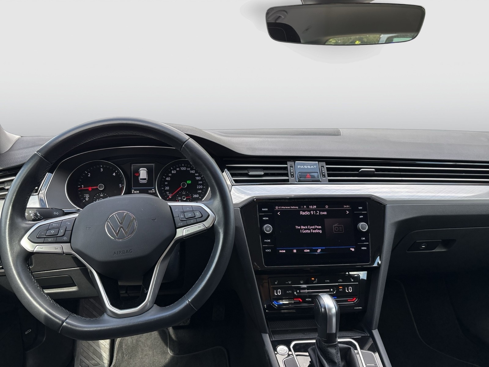 Volkswagen Passat Variant 2.0 BUSINESS AHK CAM ACC NAVI