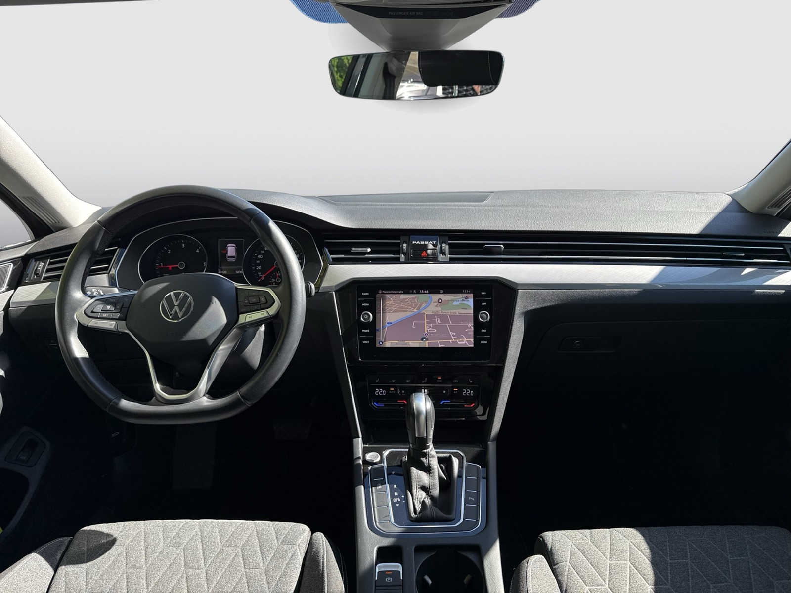 Volkswagen Passat Variant 2.0 BUSINESS AHK KAMERA ACC NAVI