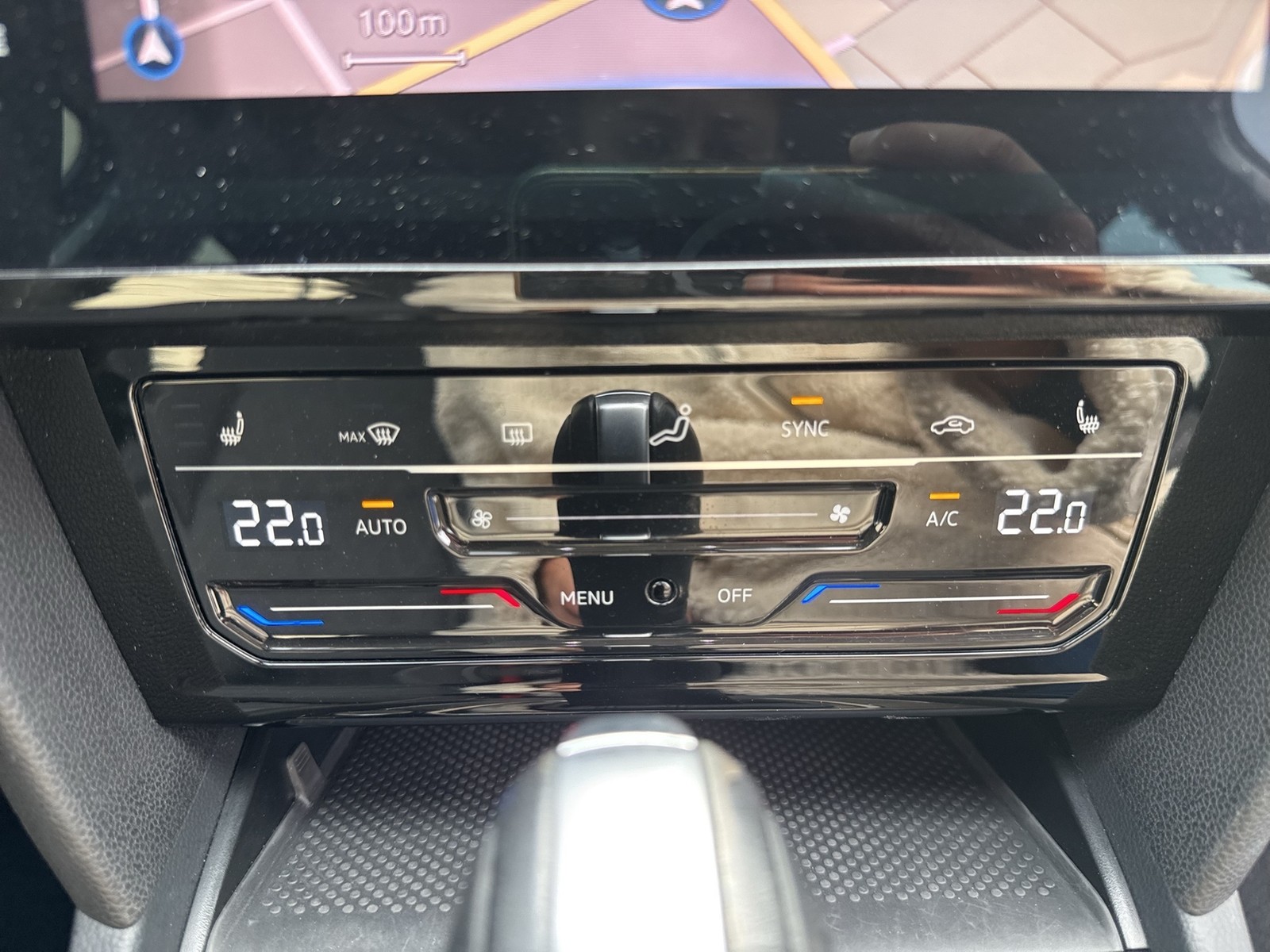 Volkswagen Passat Variant 2.0 BUSINESS AHK CAM ACC NAVI