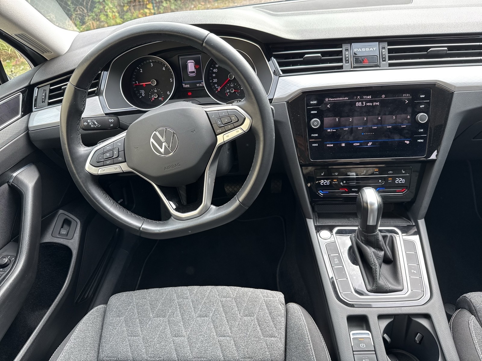 Volkswagen Passat Variant 2.0 BUSINESS AHK CAM ACC NAVI