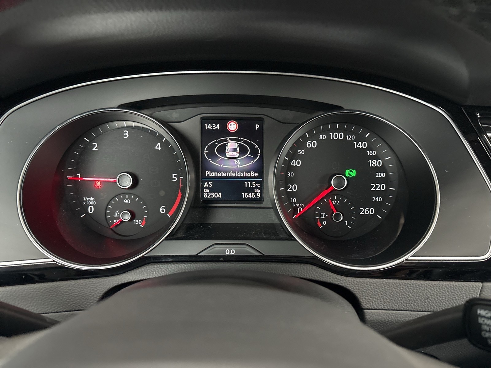 Volkswagen Passat Variant 2.0 BUSINESS AHK ACC NAVI CARPLAY