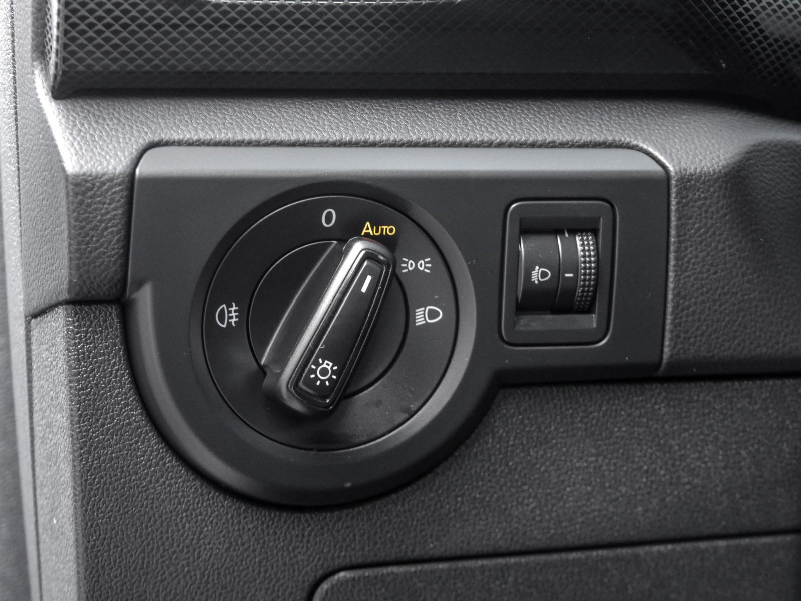 Volkswagen T-Cross 1.0 LIFE ACC ALU LED NAVI SITZHEIZUNG