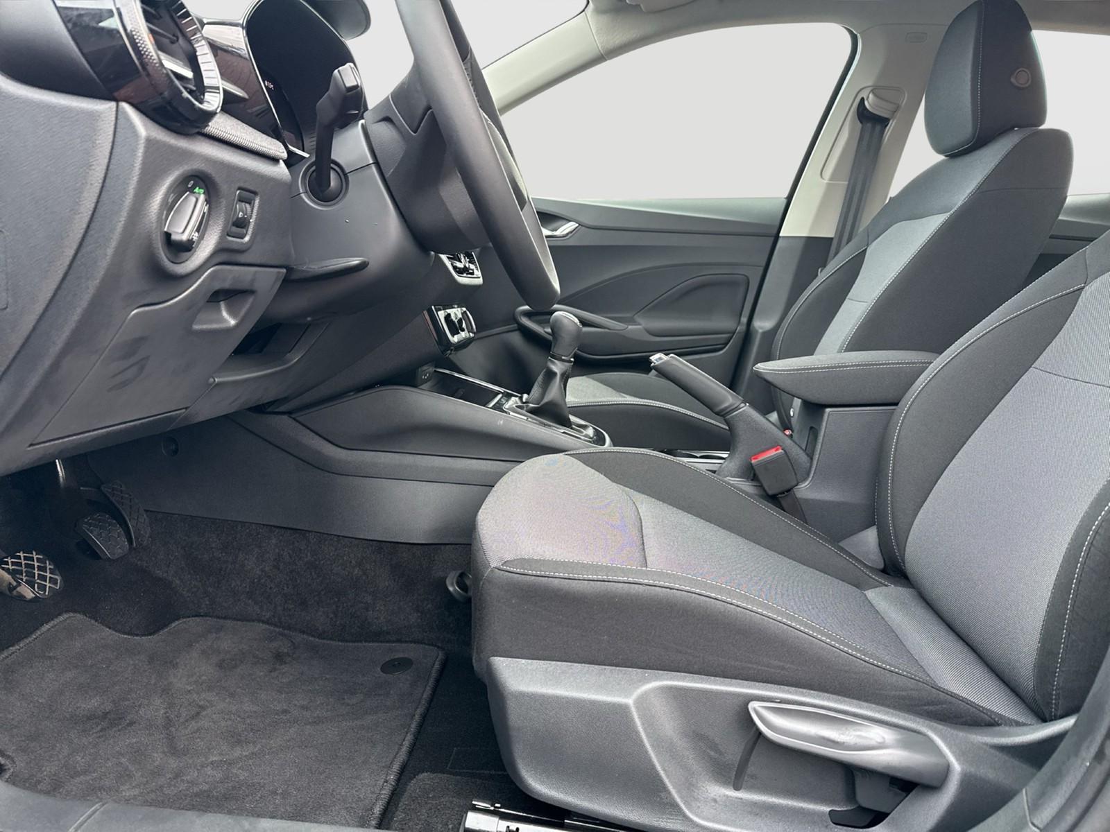 Skoda Fabia 1.0 SELECTION CARPLAY SITZHEIZUNG LED DAB