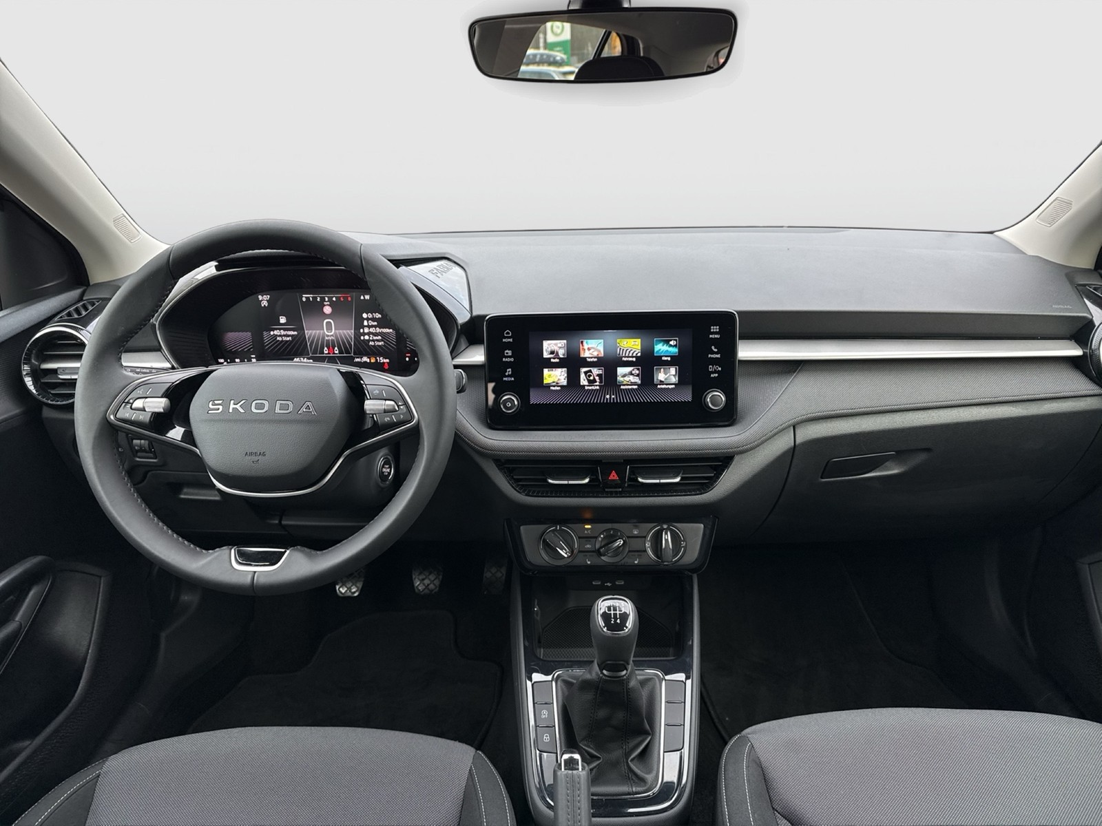 Skoda Fabia 1.0 SELECTION CARPLAY SITZHEIZUNG LED DAB