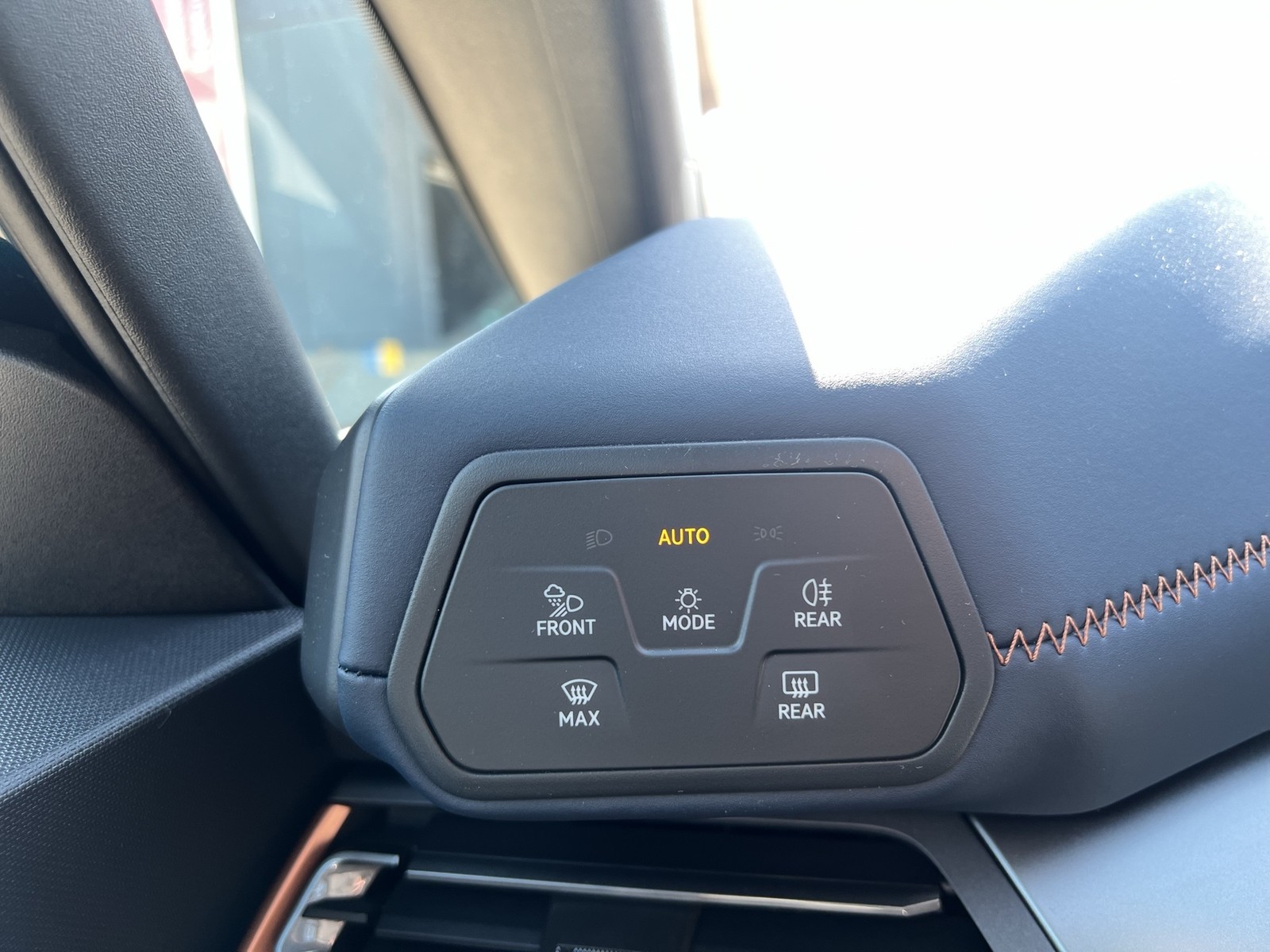 Cupra Born E-BOOST WÄRMEPUMPE PANO 360°CAM ACC LM19