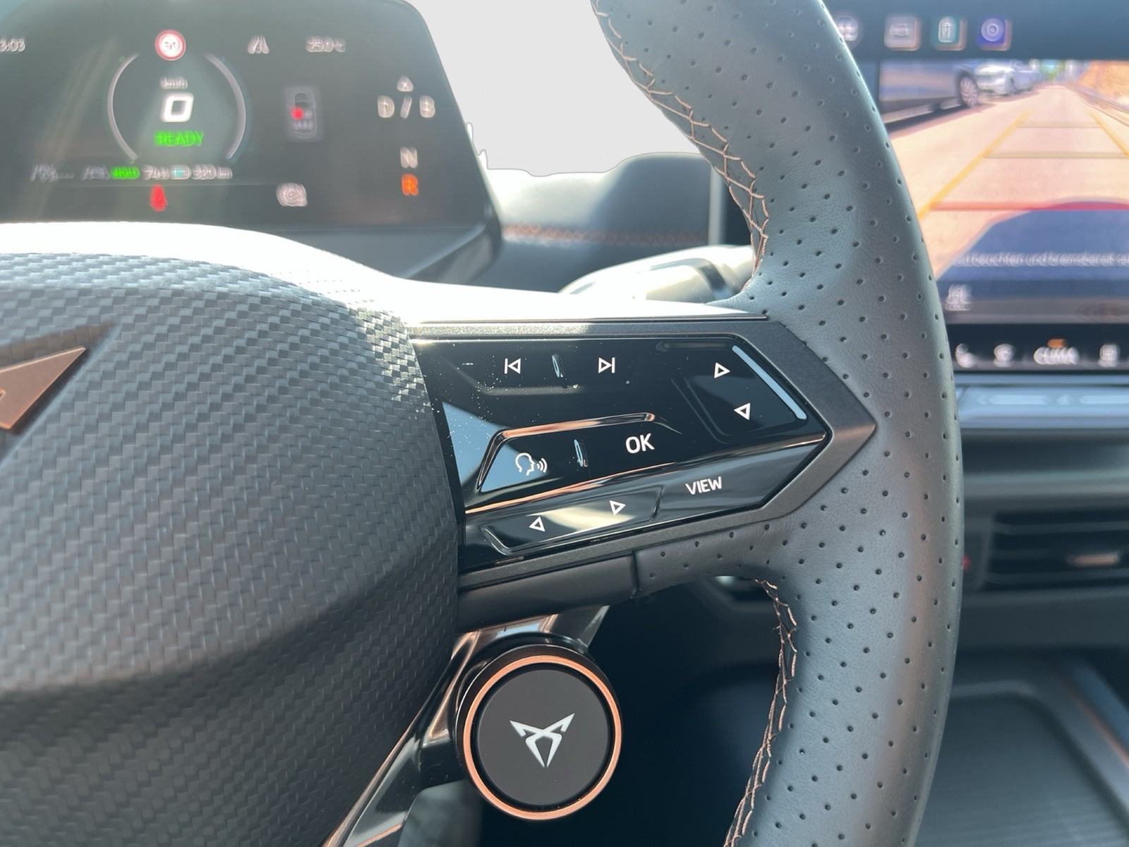 Cupra Born E-BOOST WÄRMEPUMPE PANO 360°CAM ACC LM19