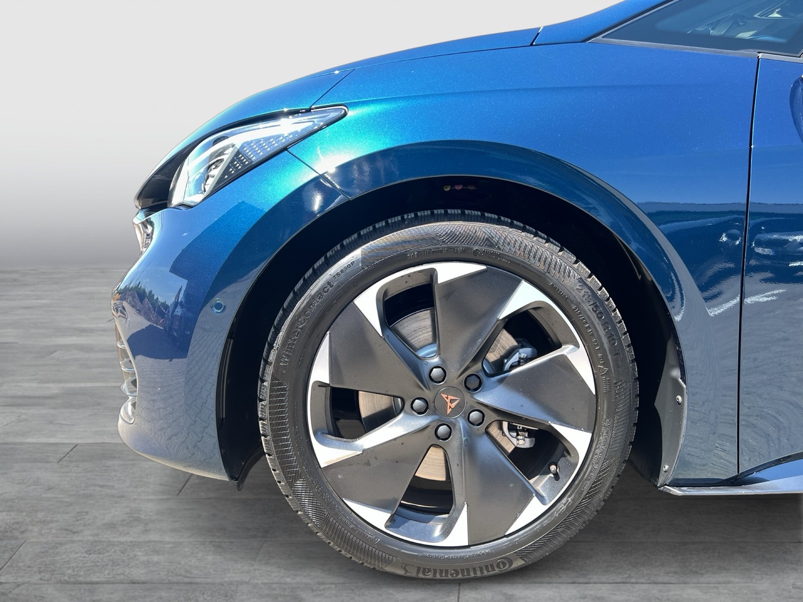 Cupra Born E-BOOST WÄRMEPUMPE PANO 360°CAM ACC LM19