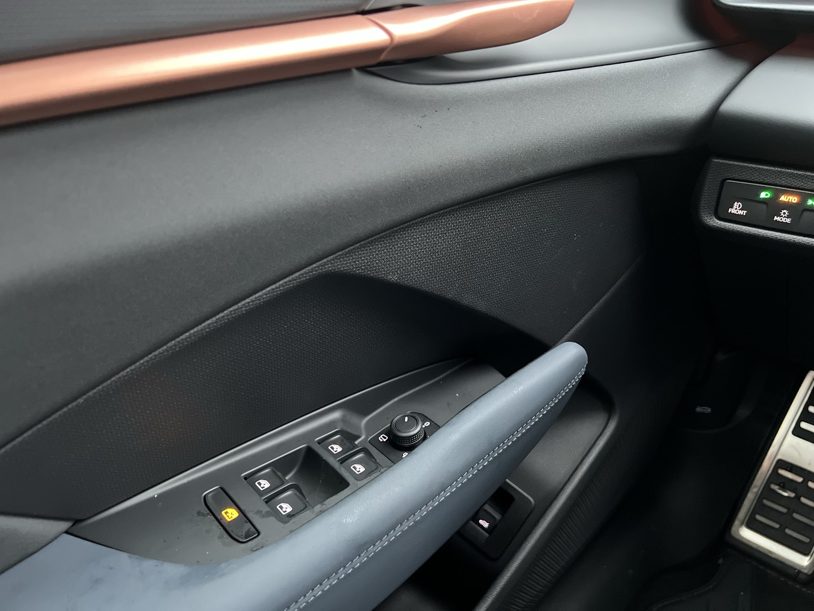 Cupra Terramar 1.5 eTSI CAM ACC LM19 E-KLAPPE CARPLAY