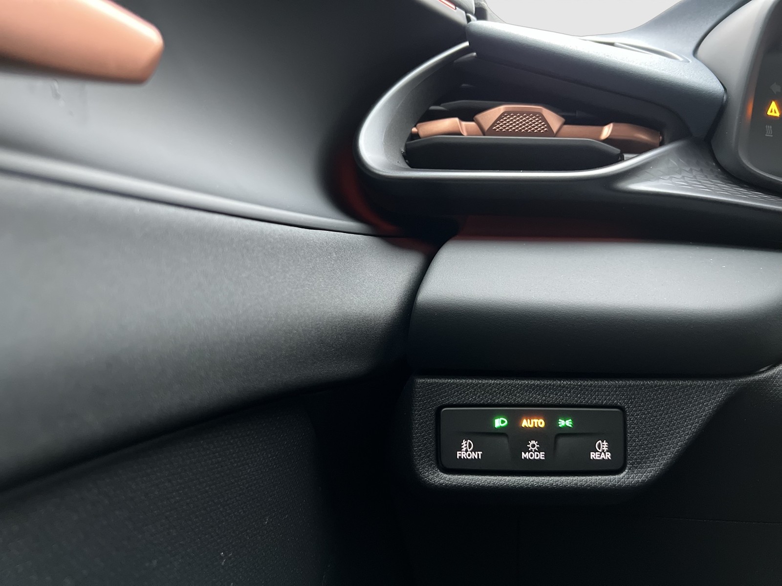 Cupra Terramar 1.5 eTSI CAM ACC LM19 E-KLAPPE CARPLAY