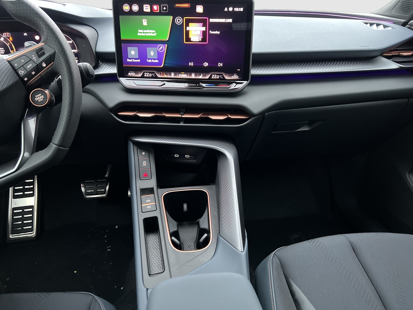 Cupra Terramar 1.5 eTSI CAM ACC LM19 E-KLAPPE CARPLAY