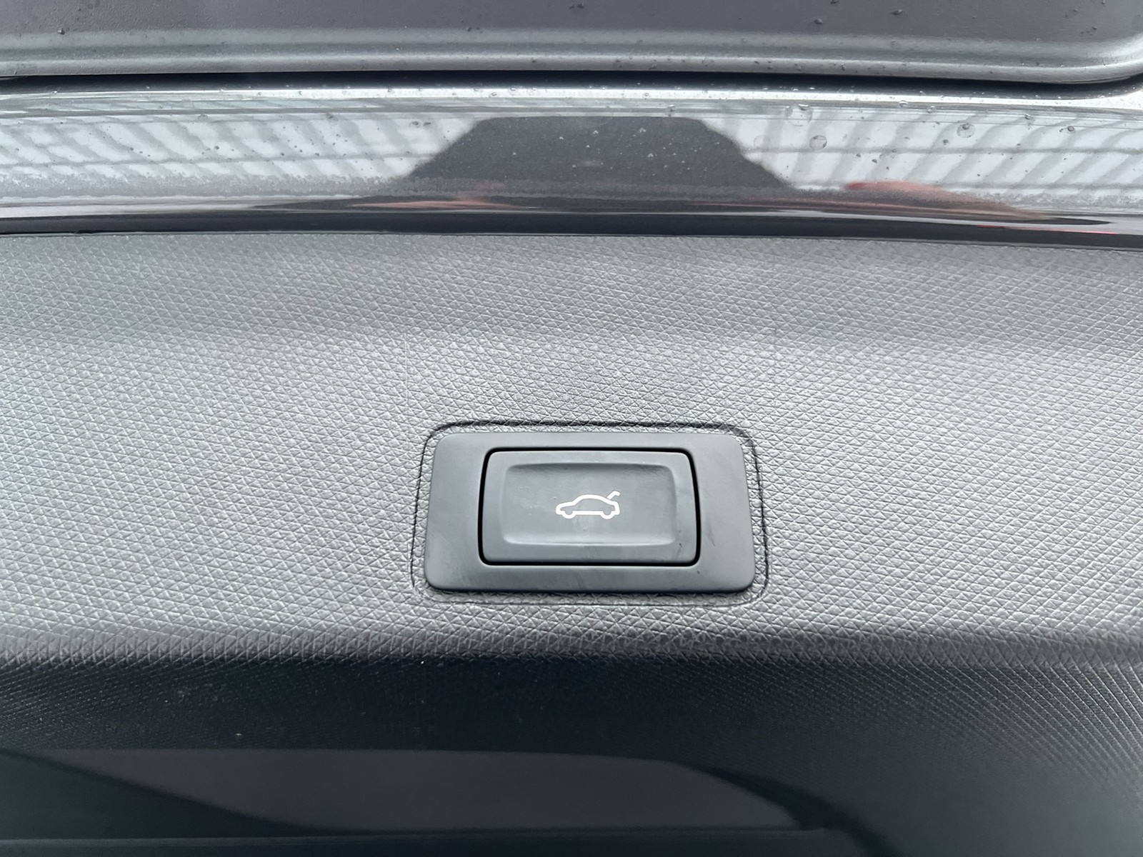 Cupra Terramar 1.5 eTSI CAM ACC LM19 E-KLAPPE CARPLAY