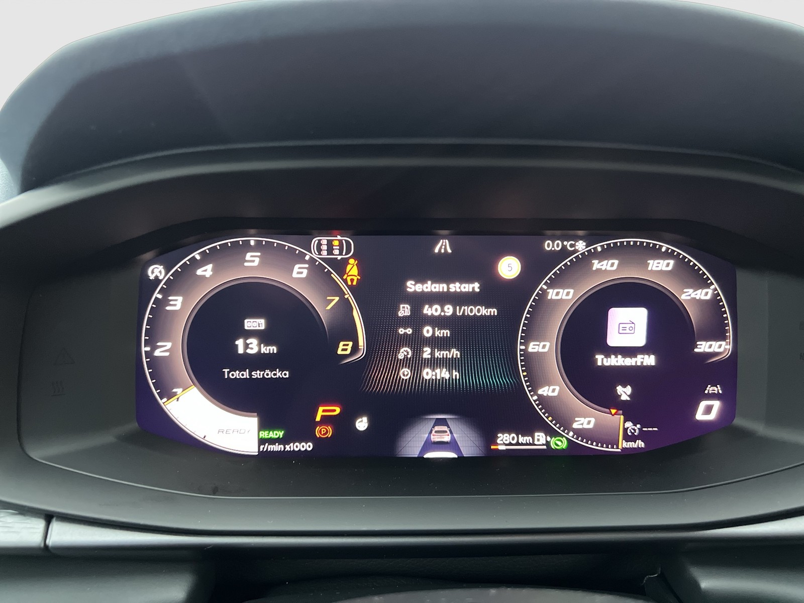 Cupra Terramar 1.5 eTSI CAM ACC LM19 E-KLAPPE CARPLAY