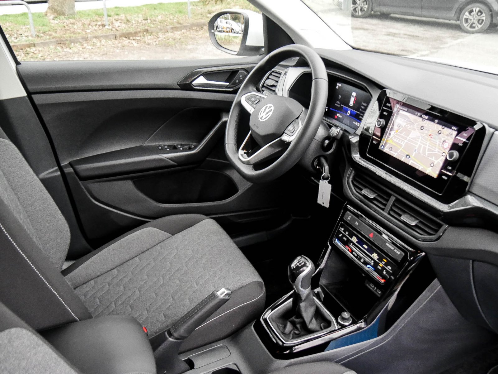 Volkswagen T-Cross 1.0 LIFE ACC ALU LED NAVI SITZHEIZUNG