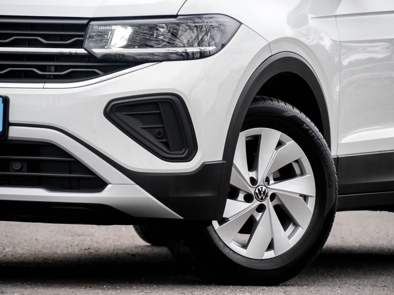 Volkswagen T-Cross 1.0 LIFE ACC ALU LED NAVI SITZHEIZUNG