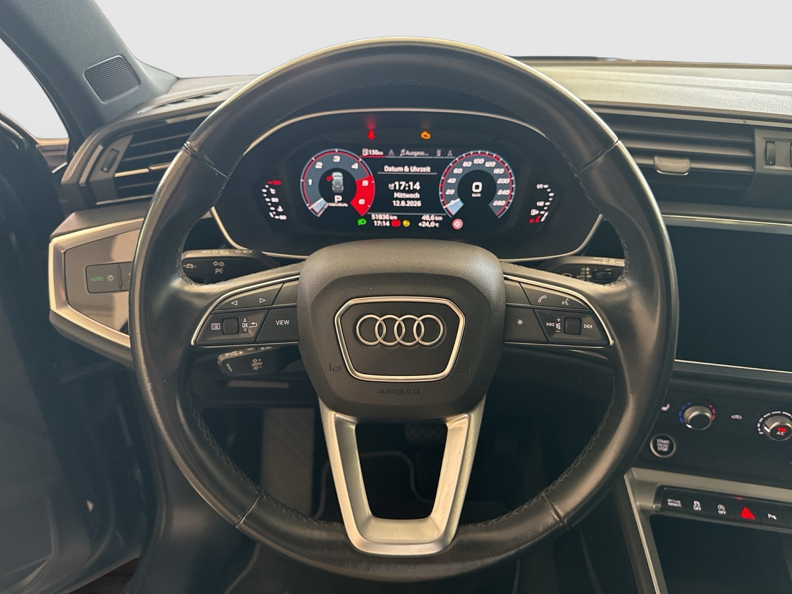 Audi Q3 40 quattro S LINE BLACKPAK LM19 EKLAPPE NAVI+