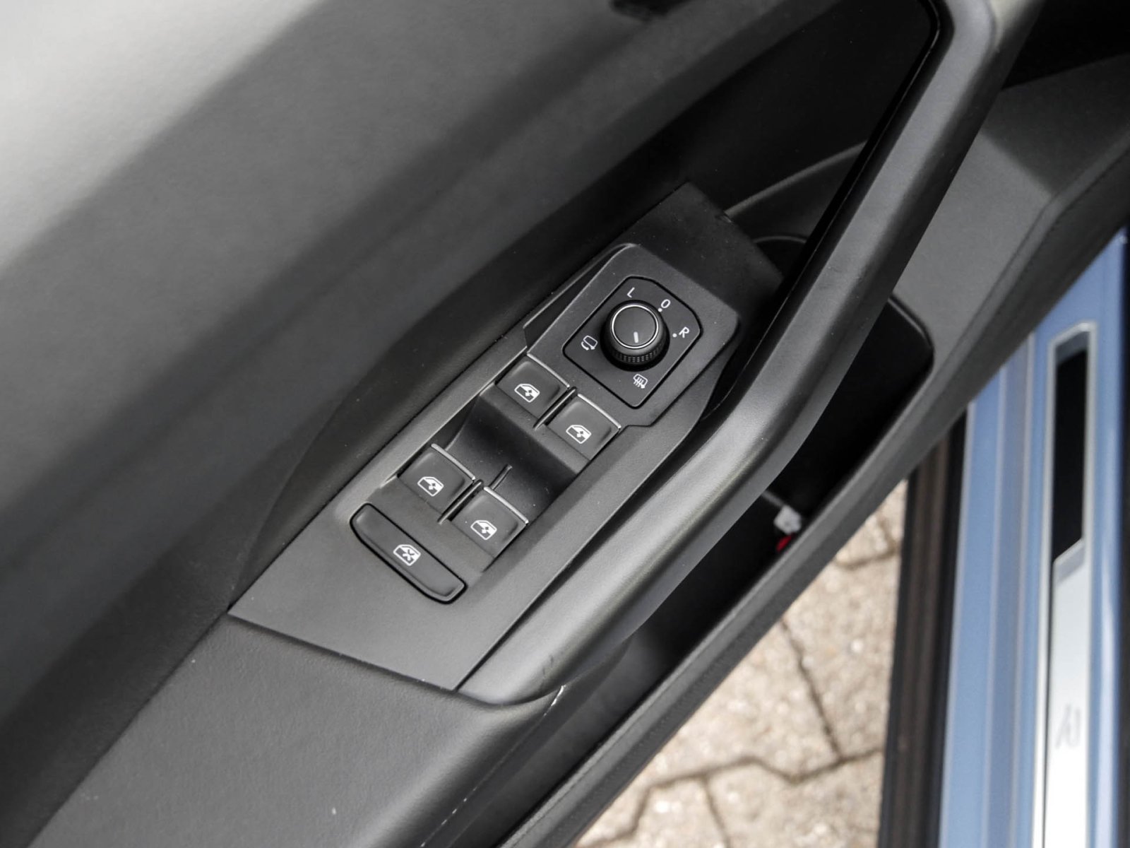Volkswagen T-Cross 1.0 R-LINE DSG NAVI CAM MATRIXLED AHK