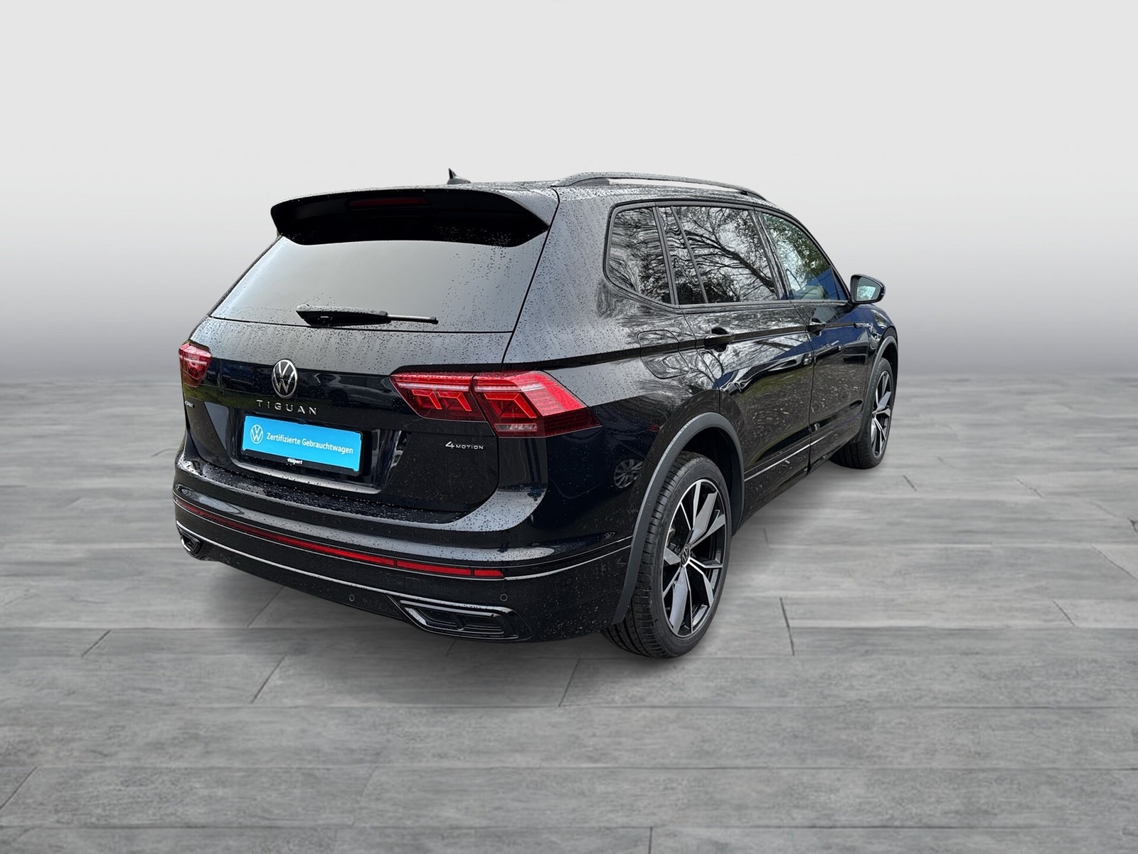 Volkswagen Tiguan Allspace 2.0 R-LINE BLACK STYLE PANO LM20