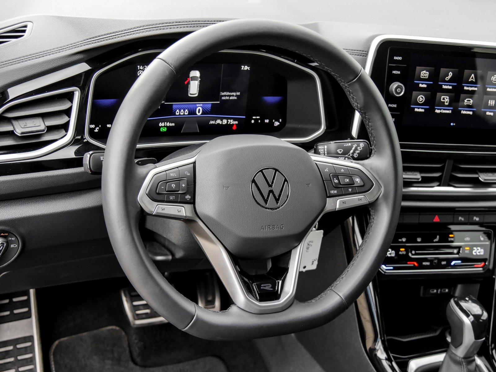 Volkswagen T-Roc 2.0 R-LINE AHK CAM ACC LM17 NAVI SITZHEIZ.