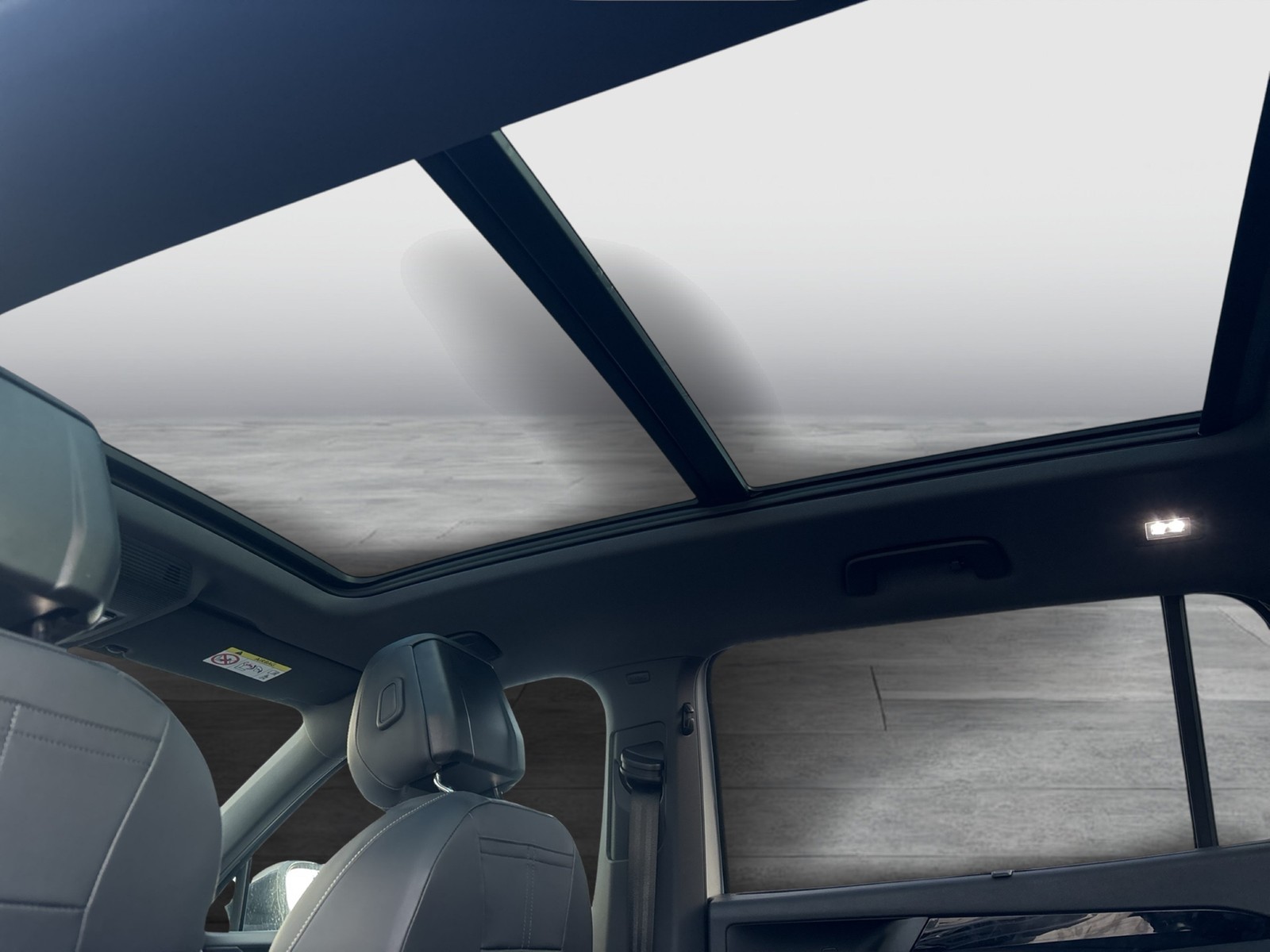 Volkswagen Tayron 1.5 HYBRID R-LINE LEDER PANO AHK 360°CAM