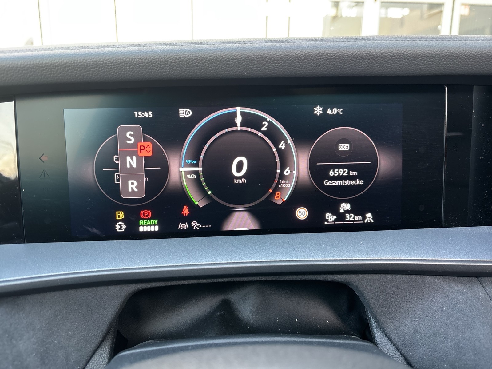 Volkswagen Tayron 1.5 HYBRID R-LINE LEDER PANO AHK 360°CAM