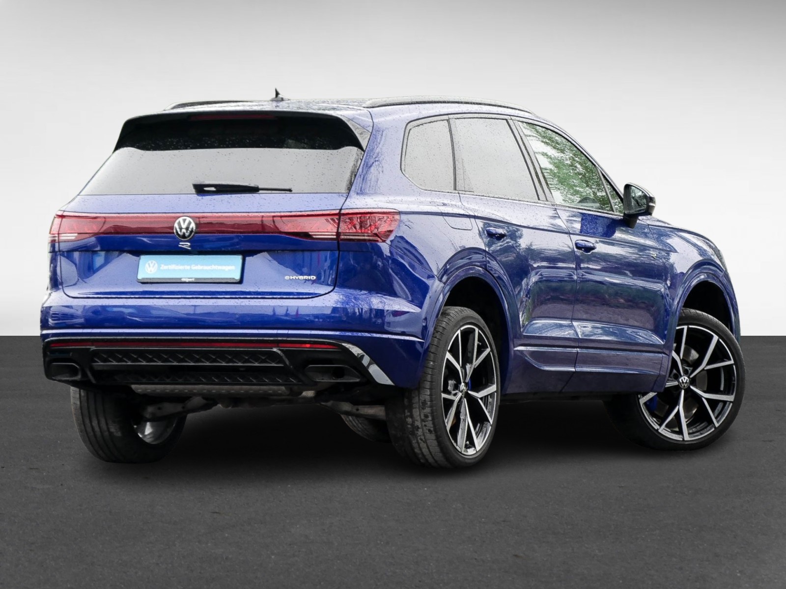 Volkswagen Touareg HYBRID R NEUESMODELL PANO AHK CAM ACC LM22 E-KLAPPE