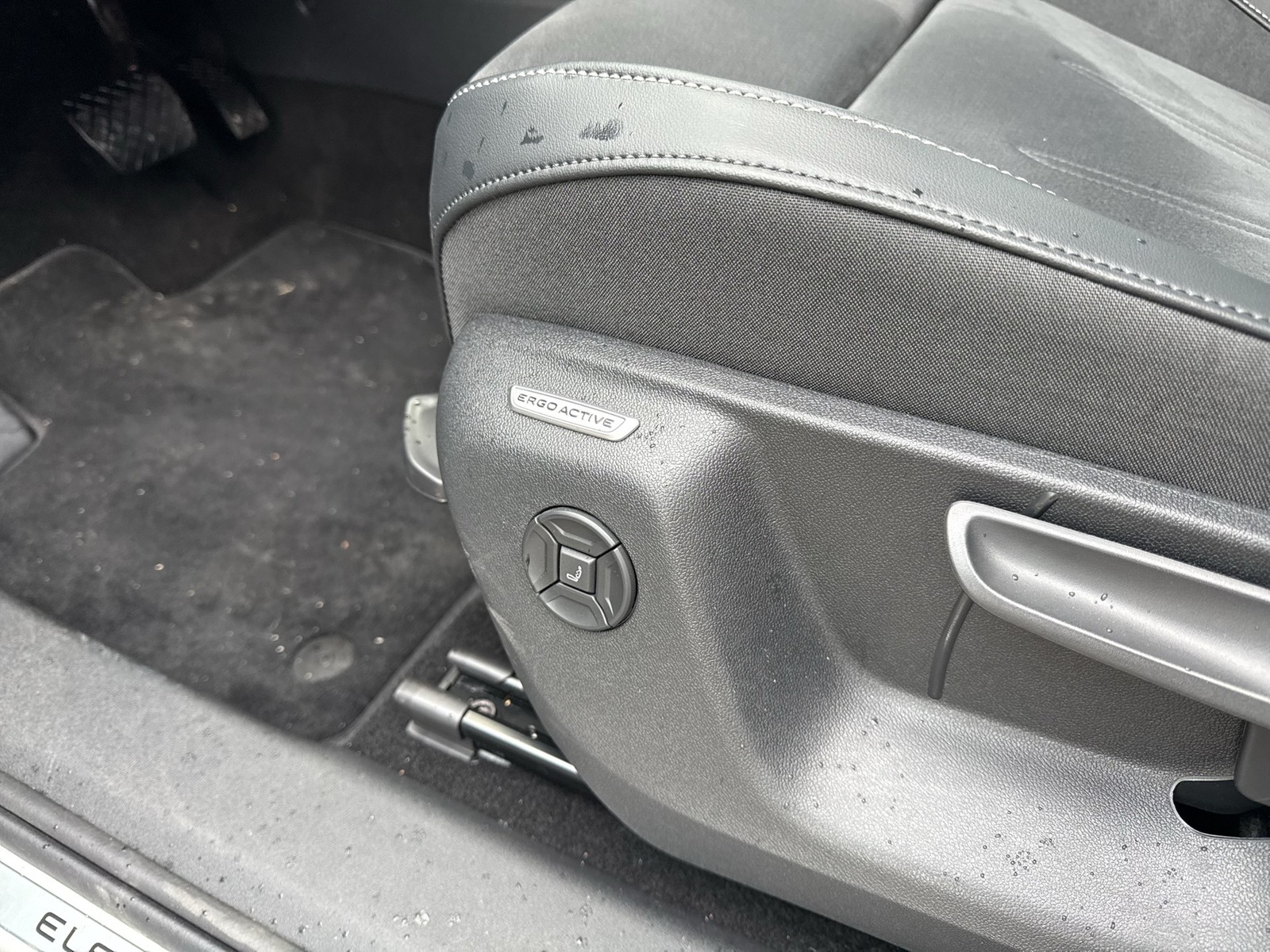 Volkswagen Tayron 2.0 ELEGANCE STANDHZ. 360°CAM ACC LM18