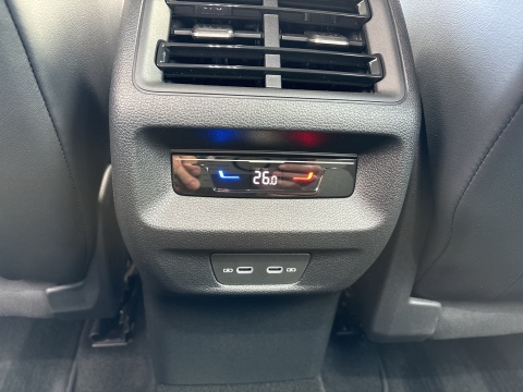 Volkswagen Tayron 1.5 HYBRID LIFE CAM ACC LM18 EKLAPPE NAVI