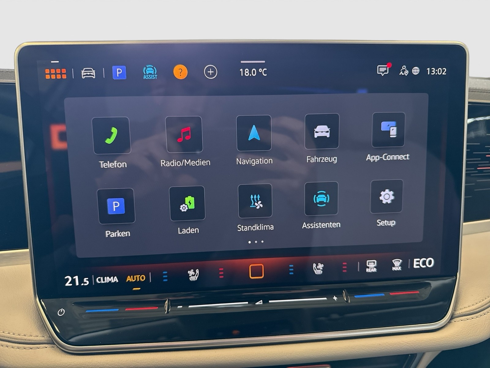 Volkswagen Passat Variant 1.5 HYBRID ELEGANCE AHK 360°CAM