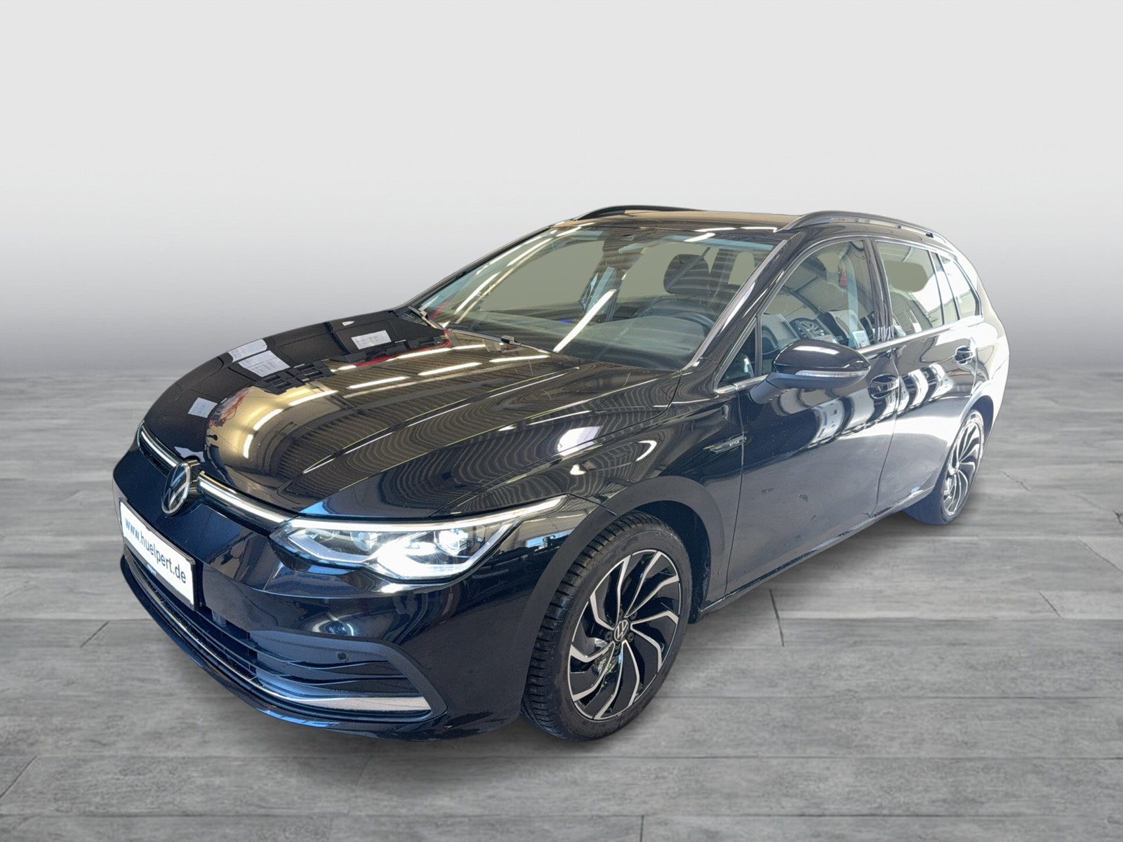 Volkswagen Golf Variant VIII 1.5 eTSI STYLE ACC NAVI LED+