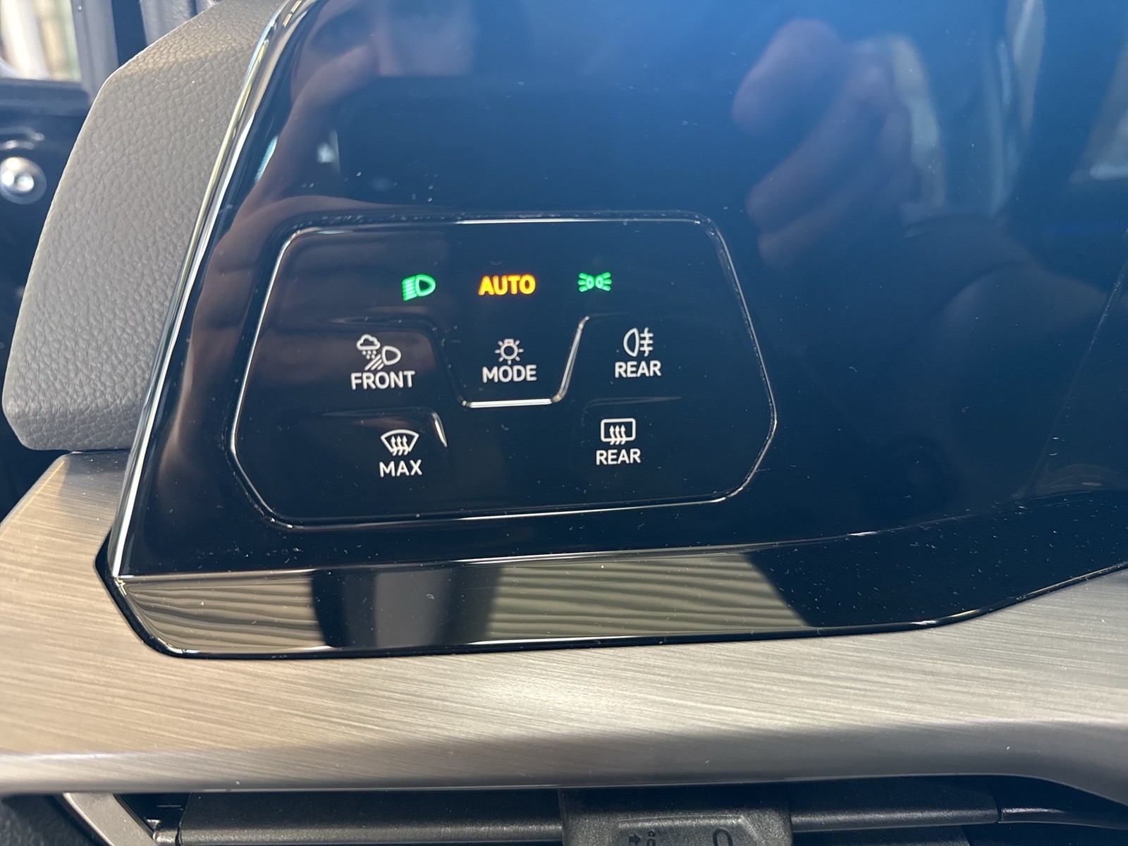 Volkswagen Golf Variant VIII 1.5 eTSI STYLE ACC NAVI LED+