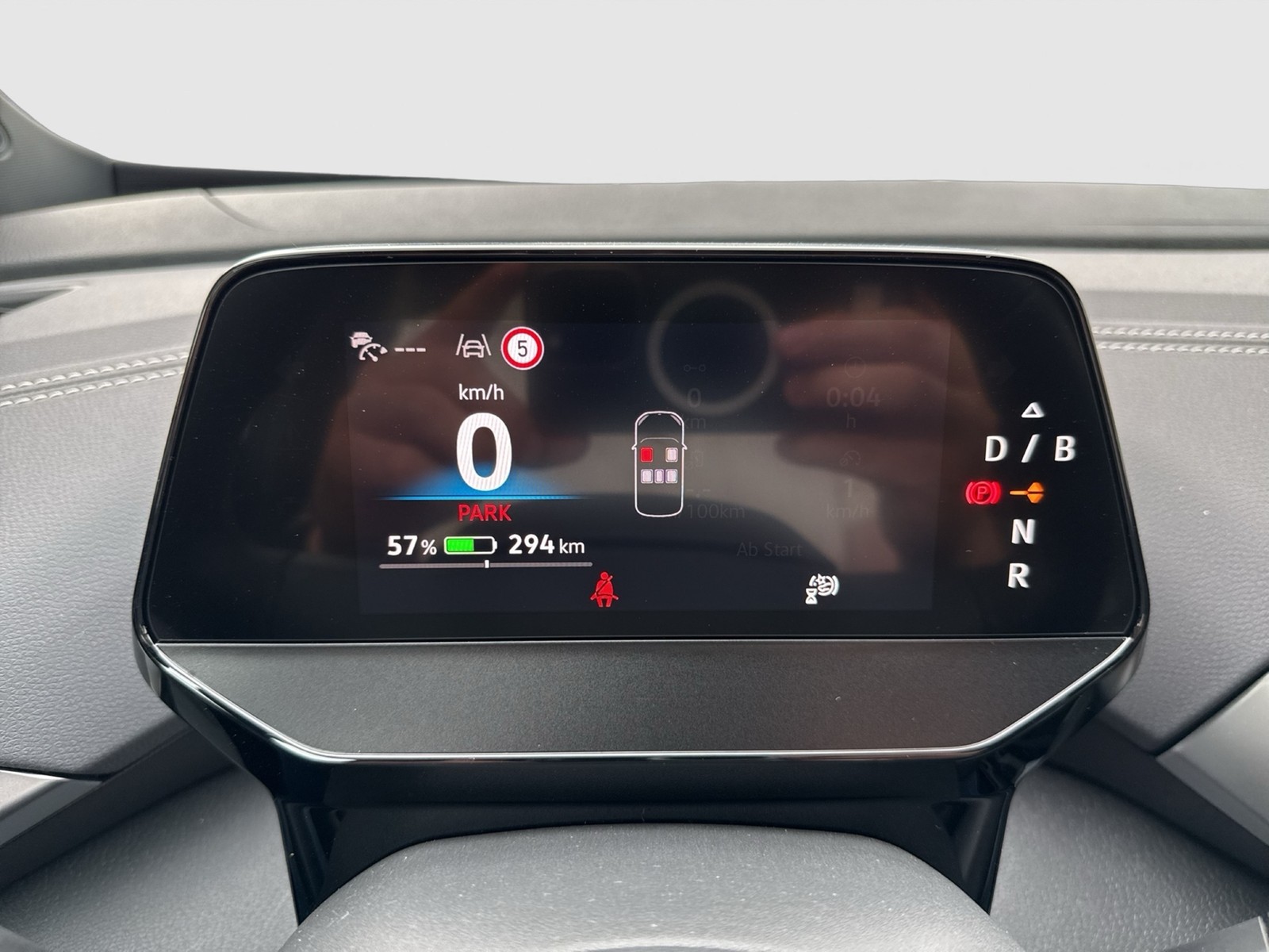 Volkswagen ID.5 Pro WÄRMEPUMPE AHK CAM ACC LM19 MATRIX NAVI