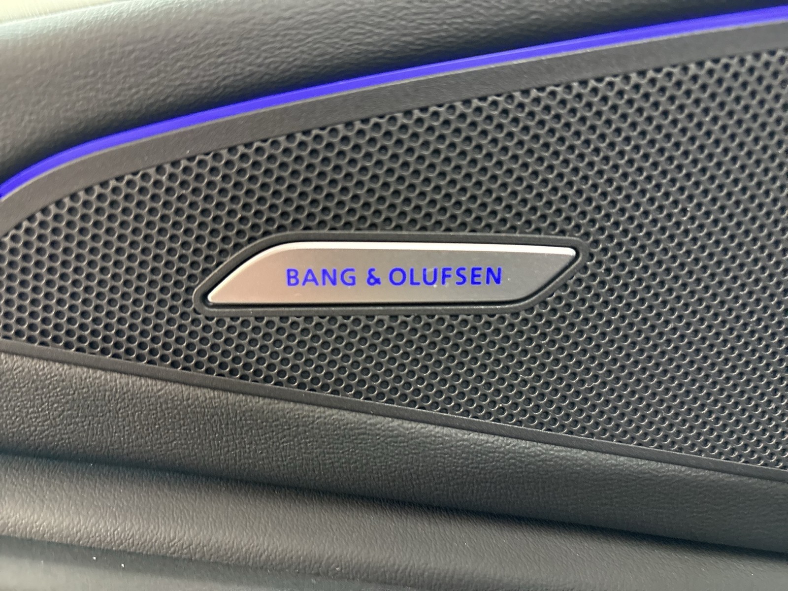 Audi Q6 e-tron quattro S LINE TECHPRO PANO B&O 21"