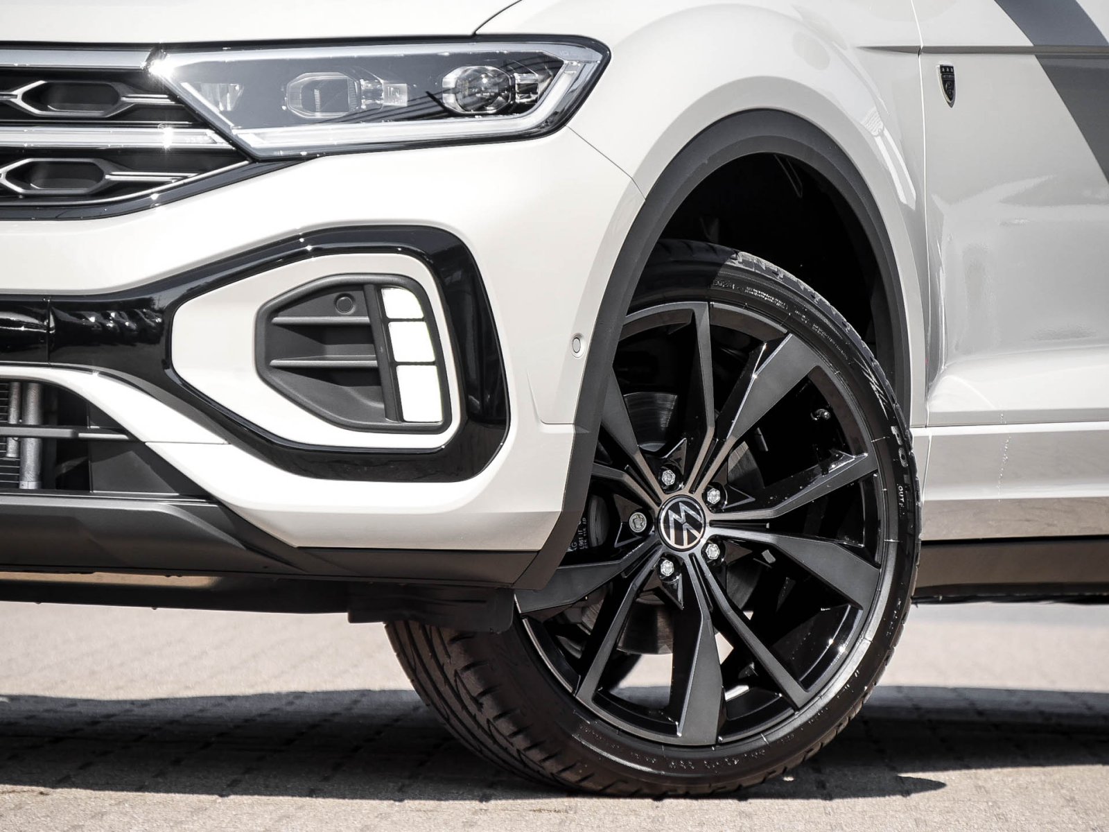 Volkswagen T-Roc Cabrio 1.5 R-LINE DSG EDITION KARMANN PLUS